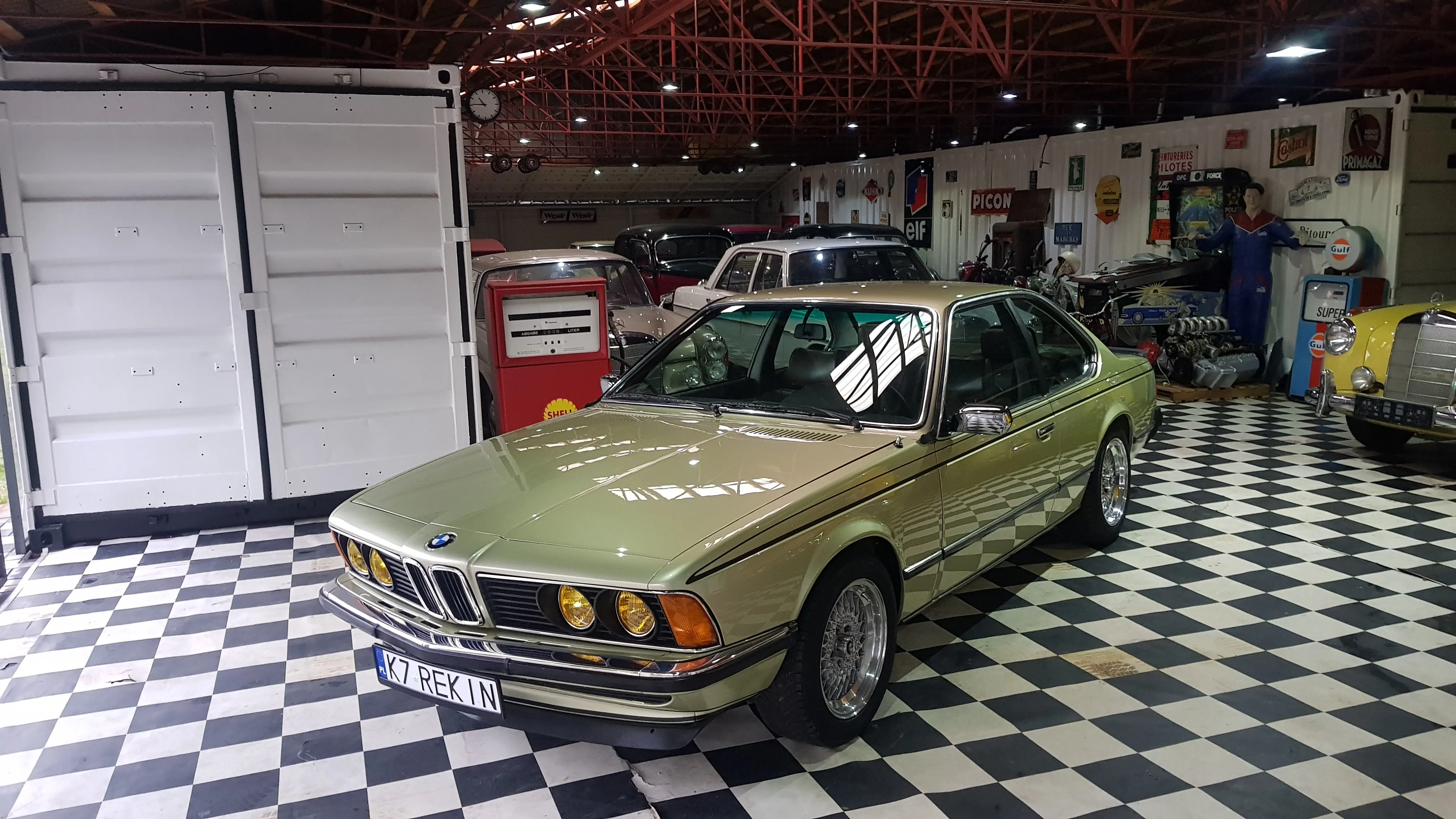 BMW serii 6 (E24)