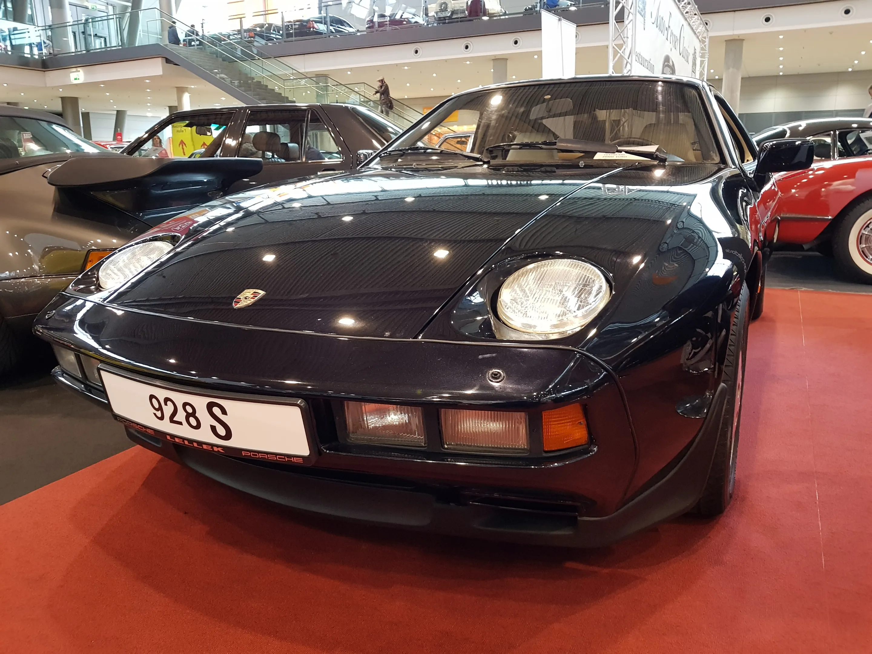 Porsche 928 S